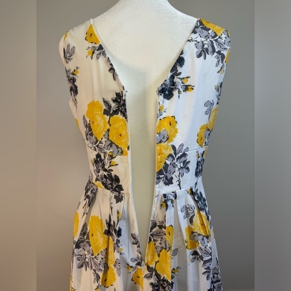 Corey P Women’s Floral Fit & Flare Spring Summer Dress Size 6 - Picture 7 of 11
